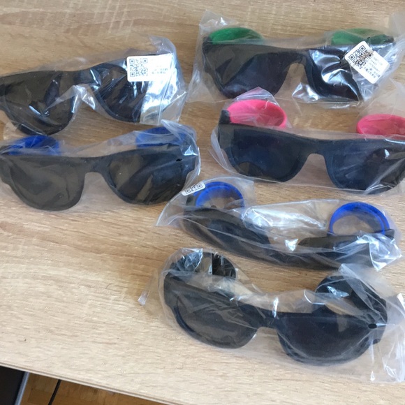 Sunglasses - Picture 2 of 3